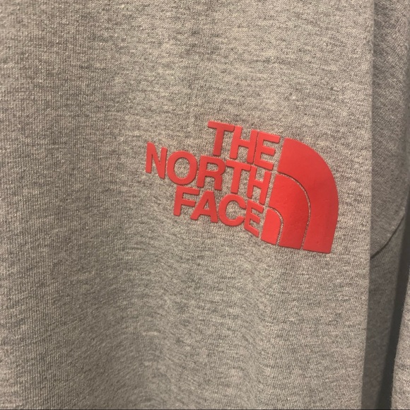 The North Face Graphic Tee - Picture 3 of 5